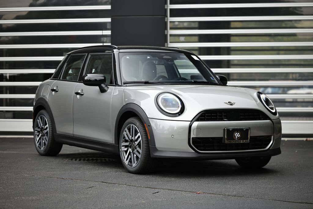 New 2026 MINI Cooper 4-Door Hardtop FWD image 1