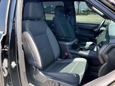 Used 2022 Chevrolet Tahoe LS RWD image 9