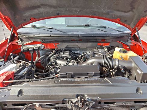 Used 2013 Ford F150 XLT image 29