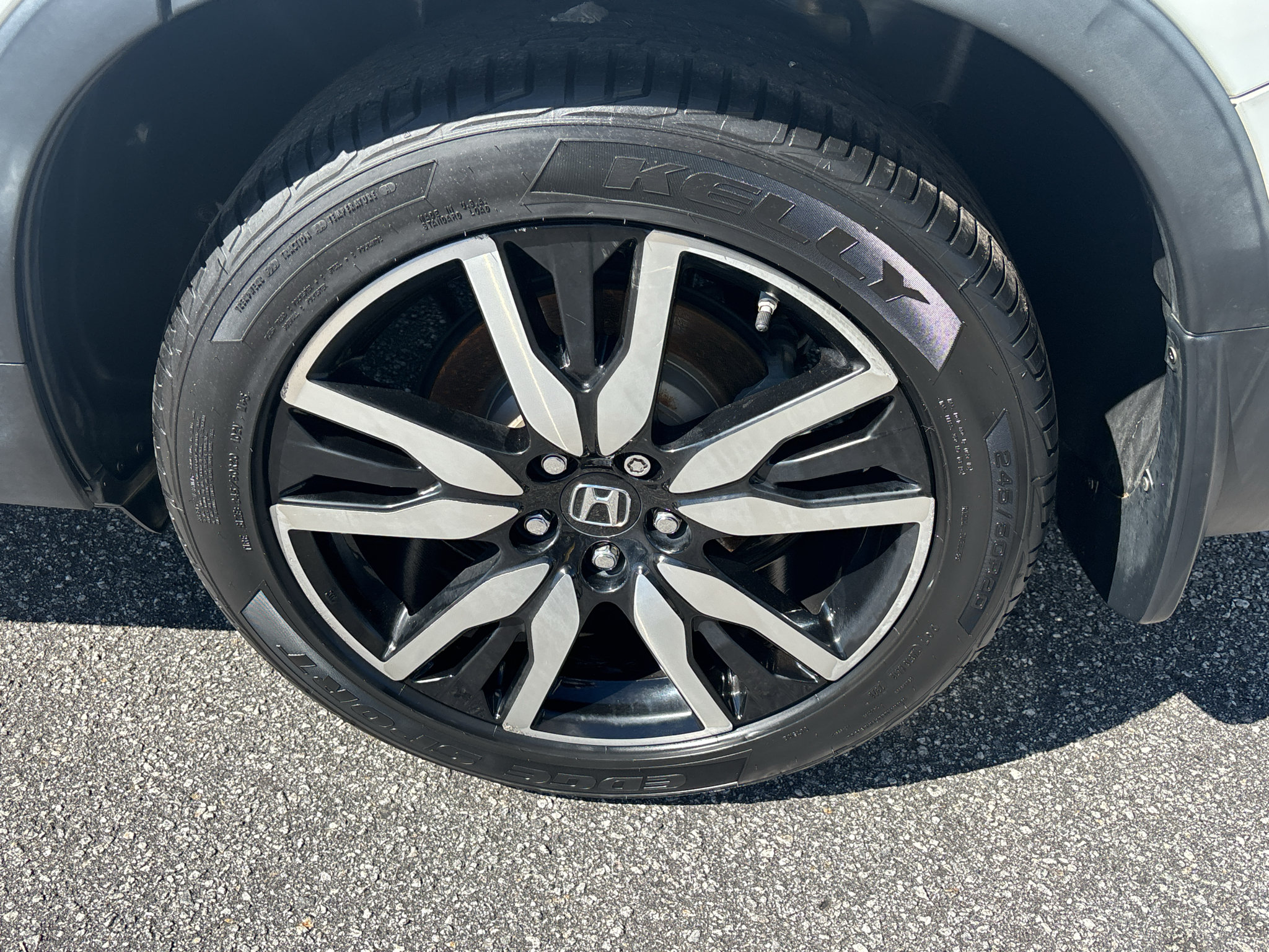 Used 2021 Honda Pilot Touring image 31