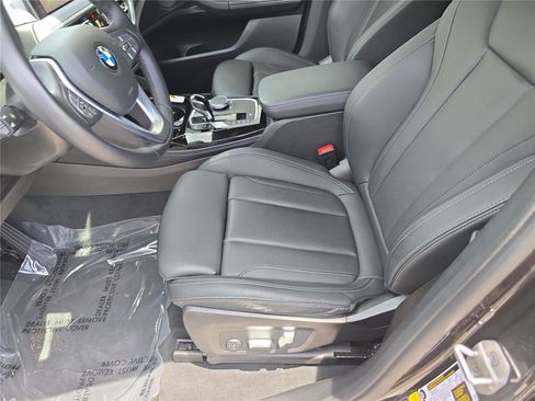 Used 2023 BMW X4 xDrive30i w/ Convenience Package AWD/4WD image 21