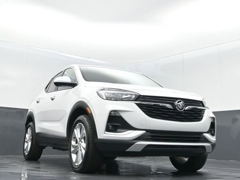 Used 2023 Buick Encore GX Preferred w/ Cold Weather Comfort Package image 5