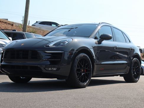 Used 2017 Porsche Macan GTS AWD/4WD image 86