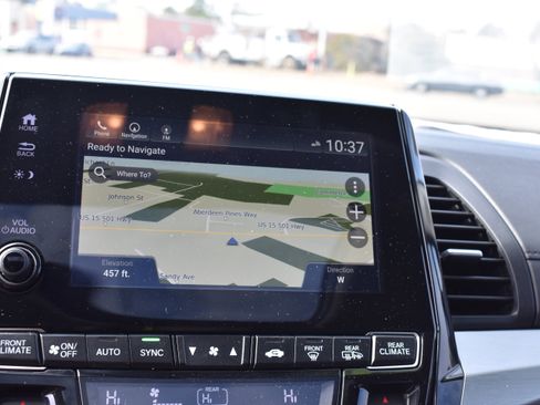 Used 2018 Honda Odyssey Elite image 18