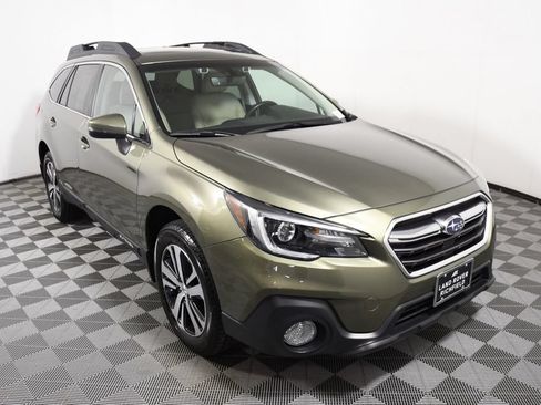 Used 2019 Subaru Outback 2.5i Limited w/ Popular Package #2 AWD/4WD image 9