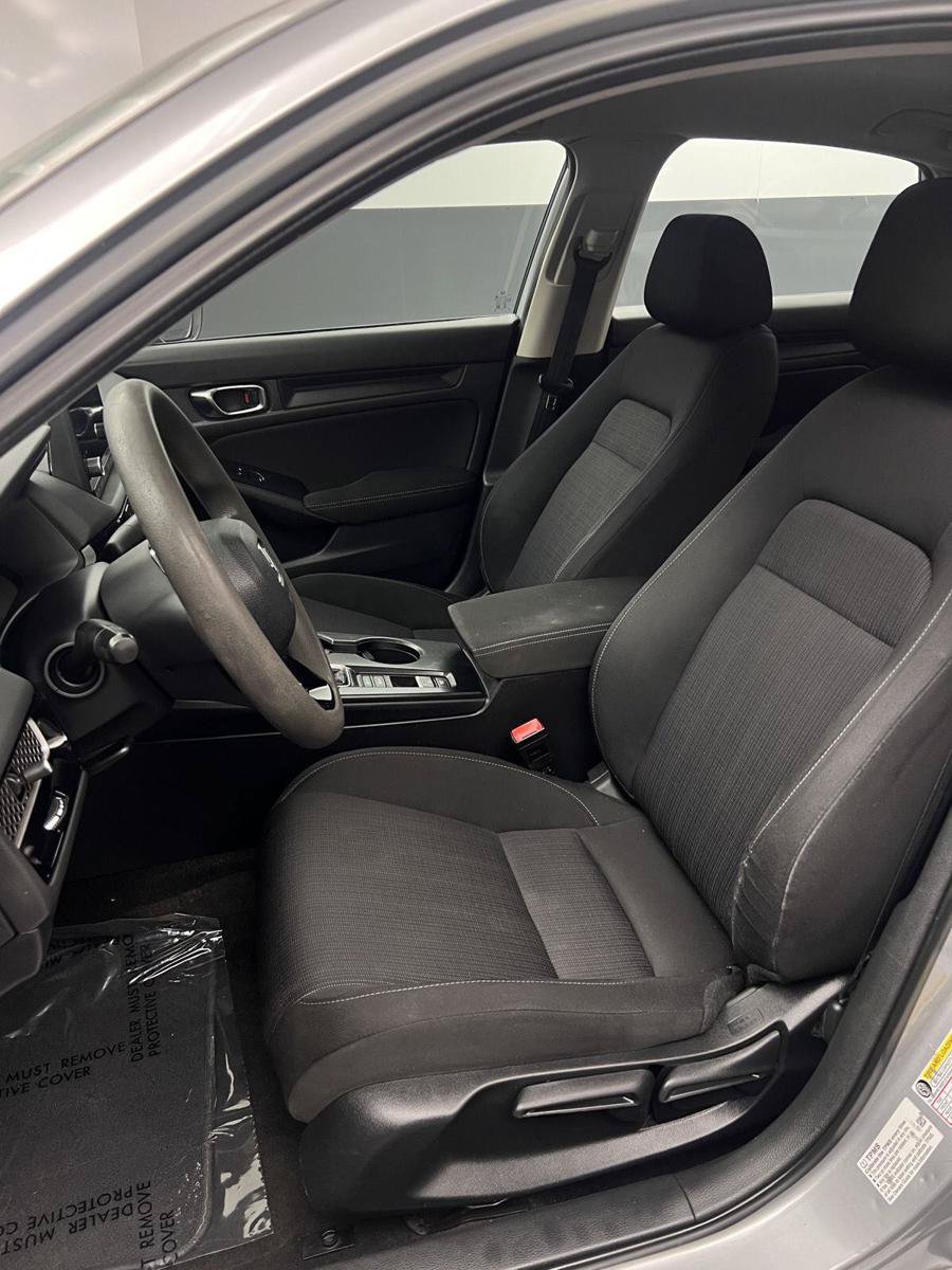 Used 2022 Honda Civic LX image 4