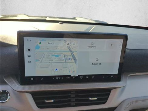 Used 2025 Ford Explorer Active w/ Active Comfort Package RWD image 21
