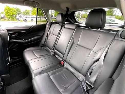 Used 2024 Subaru Outback Limited AWD/4WD image 29