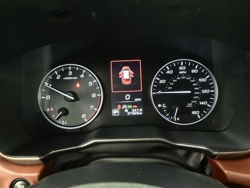Used 2023 Subaru Outback Touring AWD/4WD image 8