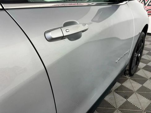 Used 2021 Chevrolet Equinox LT AWD/4WD image 34