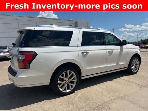 Used 2019 Ford Expedition Max Platinum AWD/4WD image 3