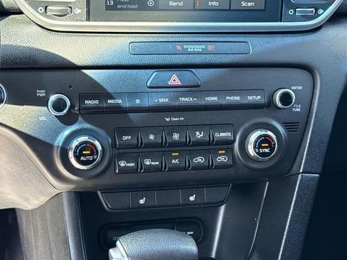 Used 2022 Kia Sportage LX w/ LX AWD Value Edition Package image 21