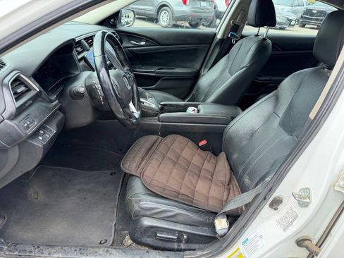 Used 2019 Honda Insight Touring image 10