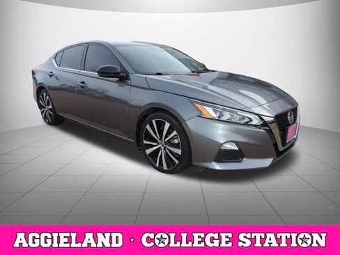 Used 2021 Nissan Altima 2.0 SR FWD image 3