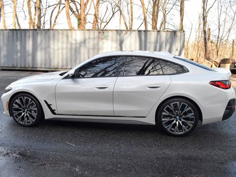 Used 2022 BMW 430i Gran Coupe w/ M Sport Package image 5