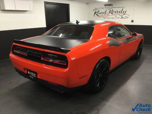 Used 2021 Dodge Challenger R/T Scat Pack w/ T/A Package image 11