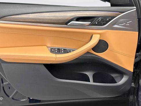 Used 2019 BMW X3 xDrive30i w/ M Sport Package 2 image 9