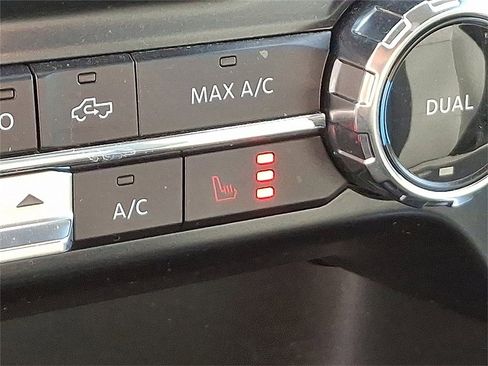 Certified 2022 Ford F150 XLT w/ Equipment Group 302A High image 27