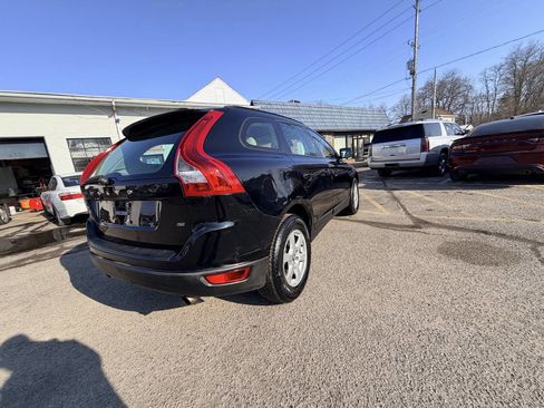 Used 2010 Volvo XC60 3.2 image 46