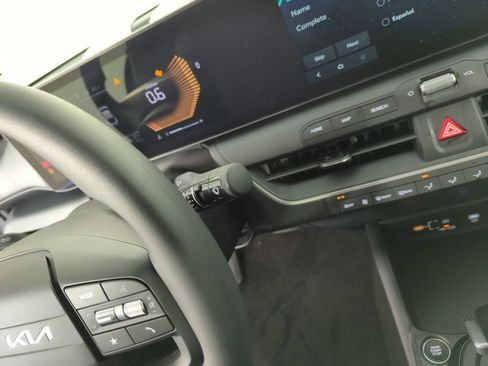 New 2026 Kia K4 LXS image 24