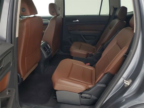 Used 2023 Volkswagen Atlas SEL image 22