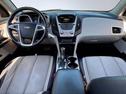 Used 2017 Chevrolet Equinox Premier w/ Enhanced Convenience Package FWD image 14