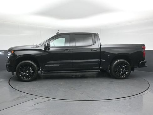 Used 2026 Chevrolet Silverado 1500 High Country w/ Midnight Edition AWD/4WD image 4