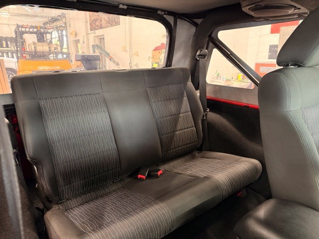 Used 2012 Jeep Wrangler Sport AWD/4WD image 20