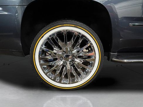 Used 2019 GMC Yukon Denali w/ Open Road Package image 28