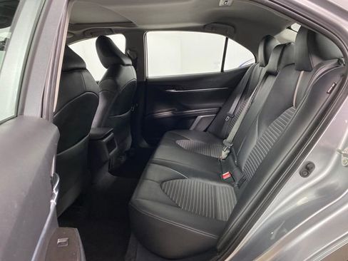 Used 2023 Toyota Camry SE w/ Cold Weather Package image 11