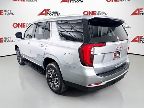 Used 2025 GMC Yukon Elevation RWD image 5