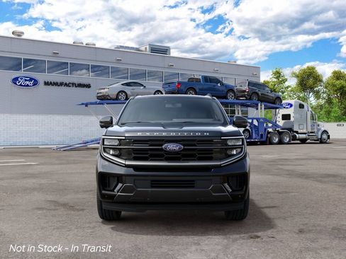 New 2027 Ford Expedition Platinum w/ Driver's Package AWD/4WD image 3