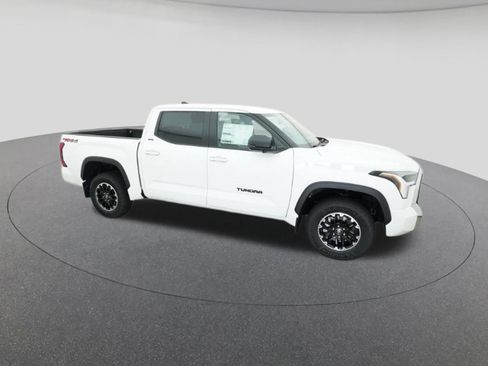 New 2025 Toyota Tundra SR5 image 12