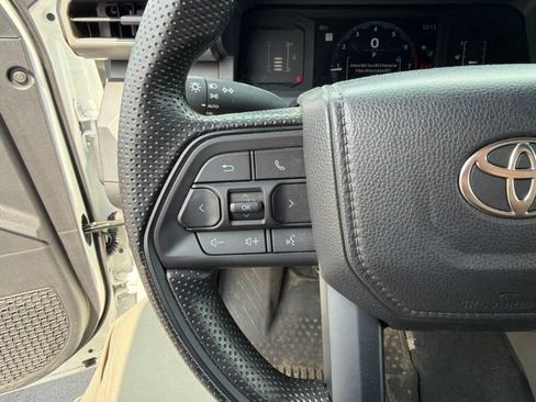 Used 2024 Toyota Tacoma SR AWD/4WD image 22