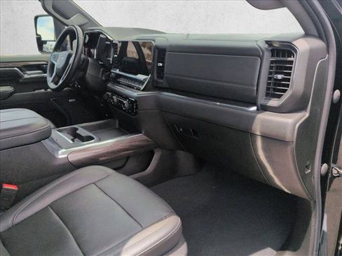 Certified 2024 Chevrolet Silverado 3500 LTZ w/ LTZ Convenience Package AWD/4WD image 27