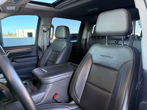 Used 2024 GMC Sierra 2500 Denali w/ Denali Reserve Package image 3