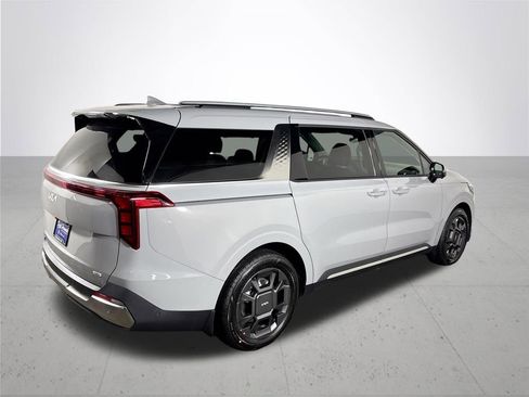 New 2026 Kia Carnival SX image 6