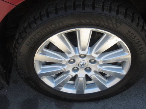 Used 2017 Toyota Sienna XLE Premium w/ Outdoor Package AWD/4WD image 6