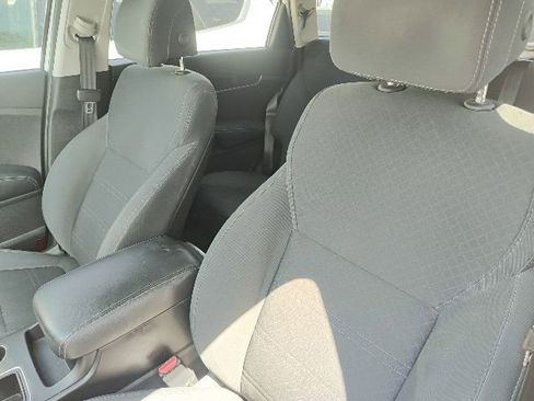 Used 2017 Kia Sorento FWD w/ LX Convenience Package image 7