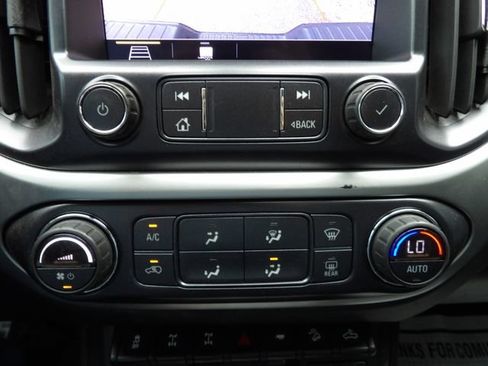Used 2021 Chevrolet Colorado ZR2 AWD/4WD image 29