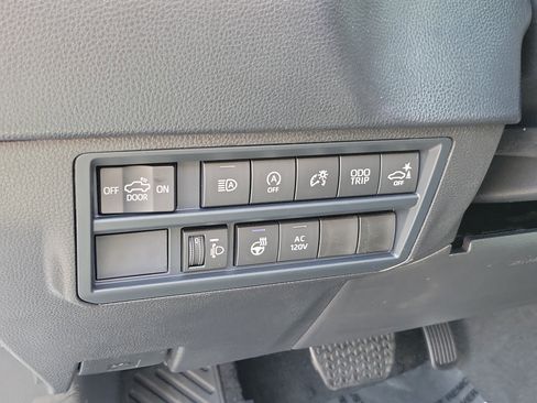 New 2026 Toyota Tundra SR5 AWD/4WD image 18