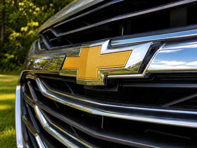 Used 2023 Chevrolet Malibu LT FWD image 11