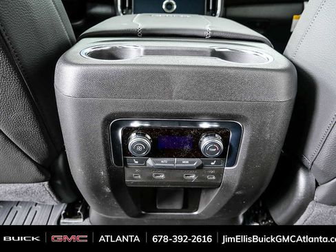 New 2026 GMC Yukon XL Denali image 21