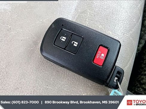 Used 2022 Toyota Sequoia TRD Sport image 9