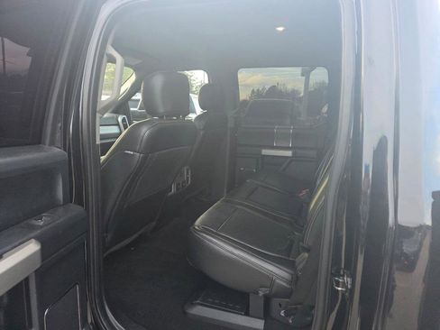 Used 2019 Ford F350 Lariat w/ Chrome Package image 10
