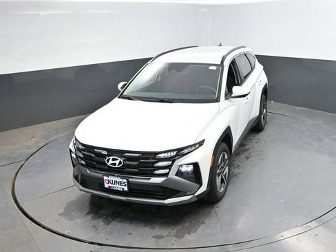 Used 2025 Hyundai Tucson SEL AWD/4WD image 40