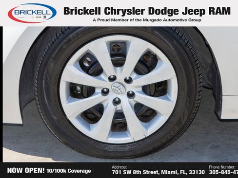 Used 2023 Toyota Corolla LE image 34