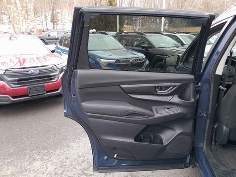 Used 2023 Subaru Ascent Premium w/ Convenience Package image 26