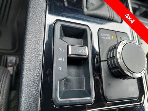 Used 2025 Toyota Tundra SR5 AWD/4WD image 13