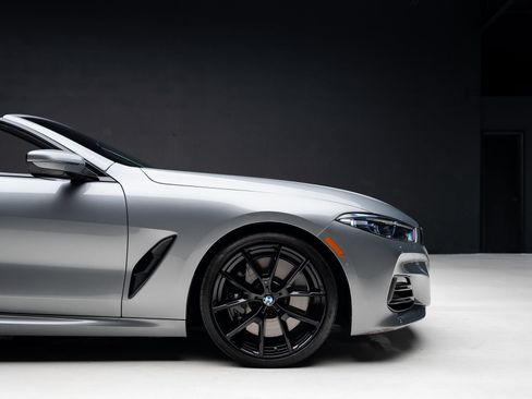 Used 2024 BMW 840i Convertible w/ M Sport Professional Package RWD image 40